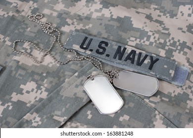 Us Navy Camouflaged Uniform With Blank Dog Tags