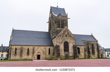 Sainte Mere Eglise Images Stock Photos Vectors Shutterstock