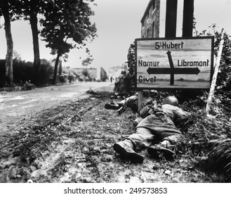Pinned Down High Res Stock Images Shutterstock https www shutterstock com image photo us soldiers pinned down by german 249573853
