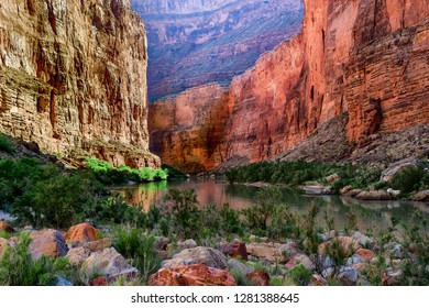 USA, Arizona, Grand Canyon, Colorado River Float Trip Whitmore Creek