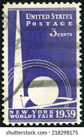 USA - CIRCA 1939: A Stamp Printed In United States Shows Trylon And Perisphere From New York World's Fair 1939, Circa 1939 