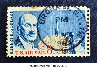 USA - Circa 1964 :Cancelled Postage Stamp Printed By USA, That Shows Robert Goddard And Rocket, Circa 1964.