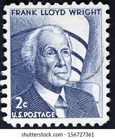 USA - CIRCA 1966 A Stamp Printed In The USA, Shows A Frank Lloyd Wright And The Guggenheim Museum, Circa 1966