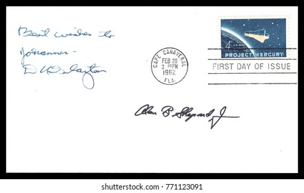 USA - CIRCA FEBRUARY 20th 1962: NASA, US Postal Service First Day Cover With Hand Written Signature  Of Astronaut Donald Slayton , Alan Shepard Commemorating: Mercury Project Spaceship. 