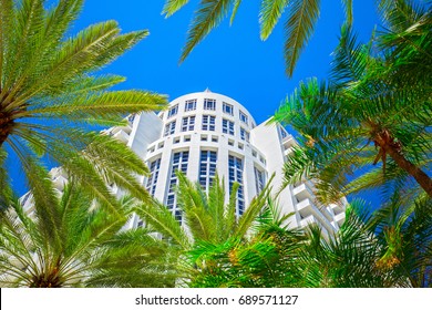 USA. FLORIDA. MIAMI BEACH. AUGUST, 2017: Loews Miami Beach Hotel, South Beach. Collins Ave. 