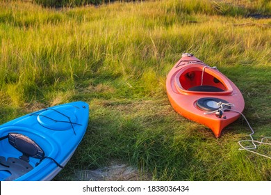 USA, Massachusetts, Ipswich. Great Neck, Kayaks