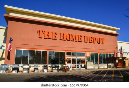 2,426 Hardware store exterior Images, Stock Photos & Vectors | Shutterstock