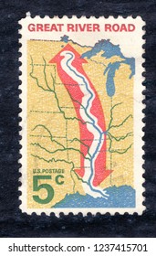 USA Postage Stamp – Circa 1966 5c  -  Great River Road