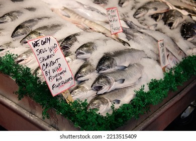 USA, Seattle, 9102022 :
Fresh Seafood Market