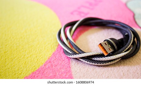 Usb cable wallpaper 544 รายการ ภาพ ภาพสต็อกและเวกเตอร์ | Shutterstock