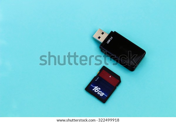 USB card reader and SD\
card