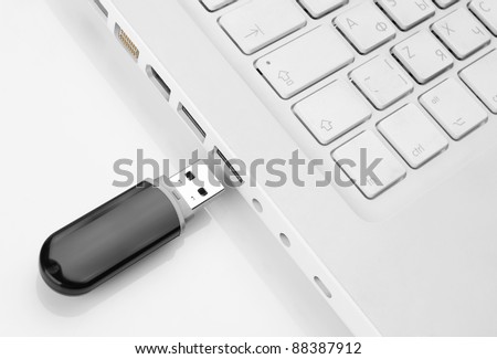 Usb flash memory and laptop