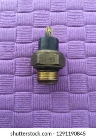 Used 250cc bike temperature sensor