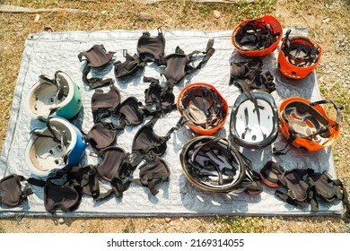 Used Climbing Equipment,white Helmet And Grey,red,green And Black Rope Knee Support
