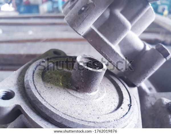 Used Control\
Valve For Gas Pedals in Light\
Truck