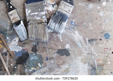 Used Paint Brushes On Messy Wooden Stock Photo 739178635 | Shutterstock