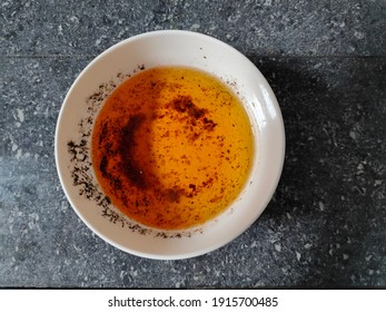 Used Vegetable Oil Keep In Small Bowl