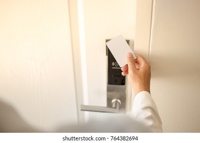 Using Keycard To Open The Door Or Scan Keycard Open Door For Chance