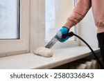 Using a Steam Roller to Clean Windows Effectively for a Beautiful and Sparkling Shine