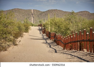 US-Mexican border in Arizona close to highway 85, captured in September 2016
