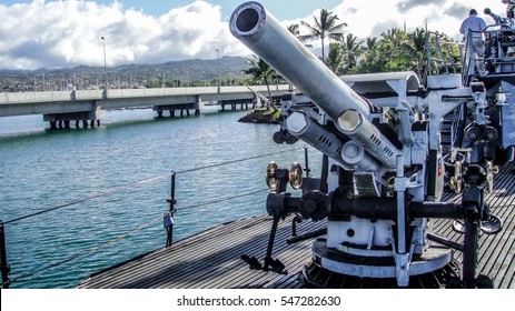 USS Bowfin Gun, Submarine, Hawaii, USA