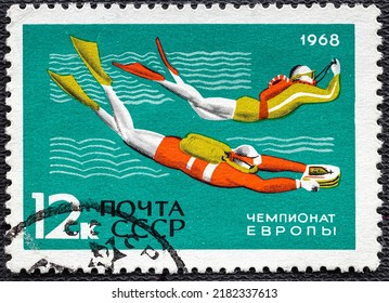 USSR - CIRCA 1968: A Stamp Printed By USSR Shows Table Tennis, Eropean Youth Sports Competitions.