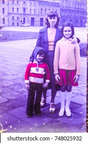 USSR, LENINGRAD - CIRCA 1978: Vintage Photo Of Mom With Kids On Walk In Leningrad, USSR