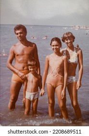 USSR, SOCHI - CIRCA 1980: Vintage Family Photo Of Leningrad Family Vacation On The Black Sea Beach