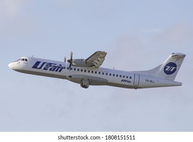 UTair Aviation ATR-72 Take Off (September 2016, Lithuania) 