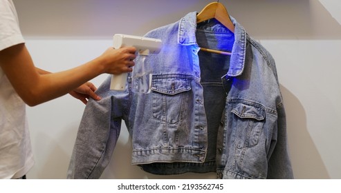 UV Light Alcohol Spray For Cleaning The Blue Jean Jacket