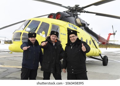 Uvatsky District, Tyumen Region, Russia, 03.14.2017. Work Crew Of The Helicopter MI-8 Airline Uteir.