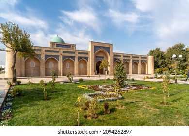 Uzbekistan, City Of Qarshi (Karchi) The Odina Mosque.