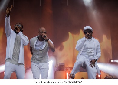 Va. Beach, VA/US-April 28, 2019:Teddy Riley Featuring Blackstreet Performing At The Something In The Water Music Festival