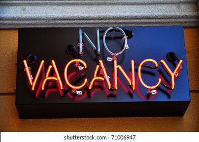 Vacancy sign