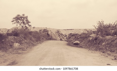 Vacant path in vacant area