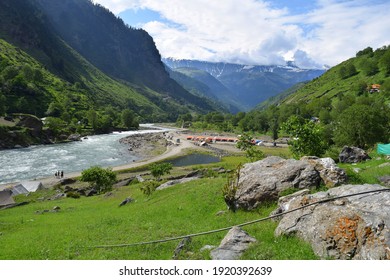 VAIRVAND : 19 Februay 2021 : The kaghan valley himalayan moutain range reulting in an alpine climate and the prevalence of pine forests and alpine meadows kaghan valley pakistan