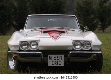 Val D'Aran, Lleida, Spain. 11/23/2007. 
Corvette Was Designed By Larry Shinoda. Its Production Began In 1963 And Ended In 1967 By Introducing A New Name, 