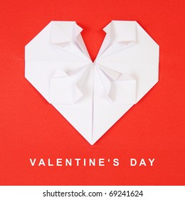 Valentine's Day White Heart On Red Paper Origami Card