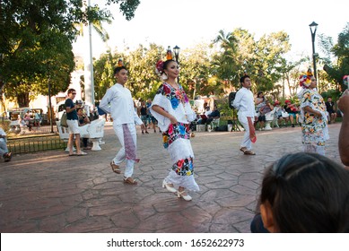 163 Mexico Traditional Man Full Stock Photos, Images & Photography ...