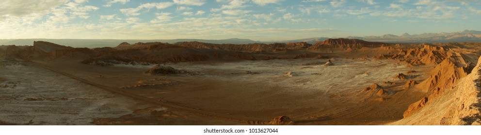 Valle De La Luna In The Atacama Desert, Chile.