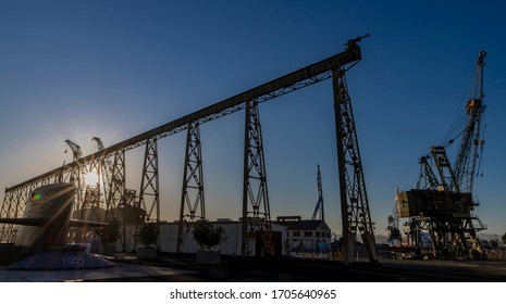 Vallejo, Ca. 04/15/2020 Mare Island Shipyard At Sunrise 