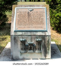 Valley Forge, PA - July 3, 2020: Plaque At The Freedoms Foundation Tells Of The United States Army Engineer School With The Logo For The Corps Of Engineers, A Medieval Castle With Three Towers.