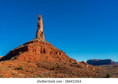 Valley of the Gods in Utah, USA - Shutterstock ID 186411014