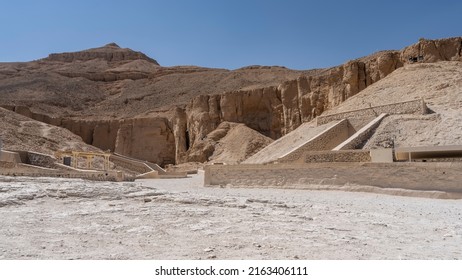 Valley Kings Luxor Entrances Tombs Pharaohs Stock Photo 2163406111 ...