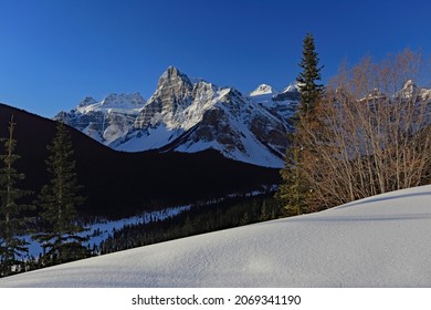 The Valley Of The Ten Peaks