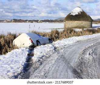 Van Slides Off Road Braunton Burrows