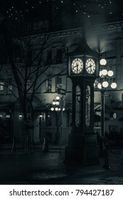 Vancouver BC Canada,January 13 2018,steam Clock And Gas Town Street Night 