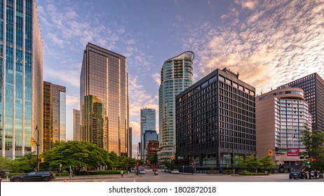 Vancouver, BC/Canada - July 16, 2020: Sunset Over The High Rise Buildings In The Coal Harbour Neighbourhood Of Vancouver At The Intersection Of Thurlow Street And Cordova Street