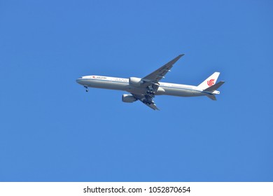 VANCOUVER, BC/Canada - March 16, 2018: A Boeing 777 Family, Long-range, Wide-body, Twin-engine Jet Airliner Seen Approaching Vancouver, Canada's YVR Airport On March 16, 2018.