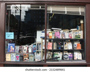 VANCOUVER, CANADA - Jul 25, 2021: An Old Book Store Window In Downtown Vancouver, British Columbia, Canada